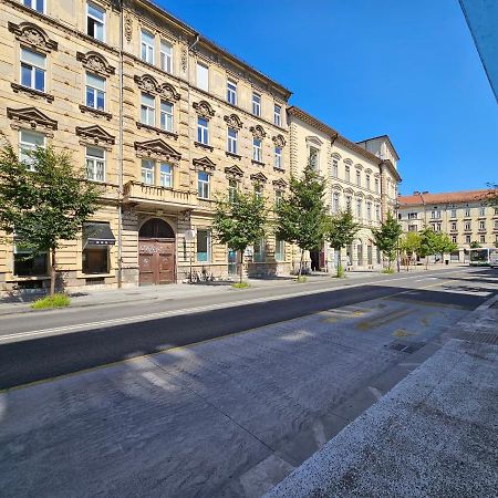 Chic Studios Wendy In Centre Tour As Laibach Exterior foto